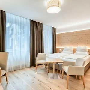 https://hotel-leipziger-hof.ischgl-hotels.net