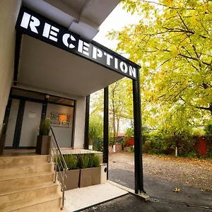 Bucharest Airport Accomodation Apart-hotel Otopeni