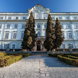 Отель Schloss Leopoldskron ***