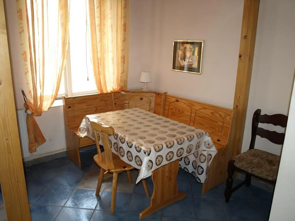 וינה Hotel Liechtenstein Apartments II 2*,  אוסטריה