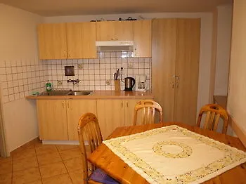 וינה Hotel Liechtenstein Apartments II אוסטריה