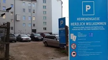 וינה Hotel Liechtenstein Apartments II אוסטריה
